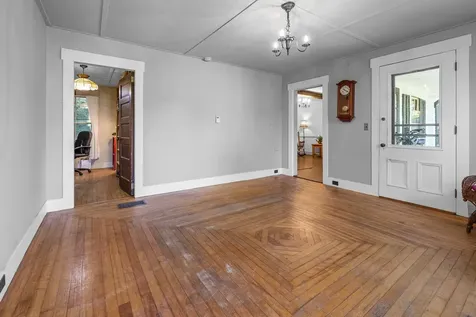 2295 Quechee Main Street Hartford VT 05059