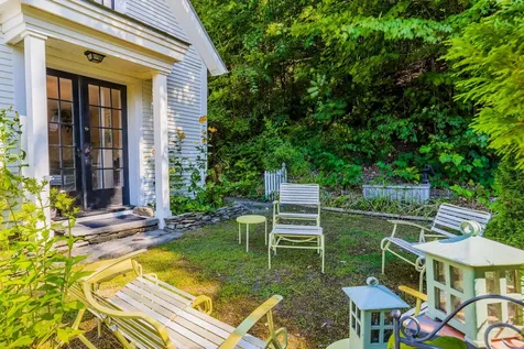 2295 Quechee Main Street Hartford VT 05059