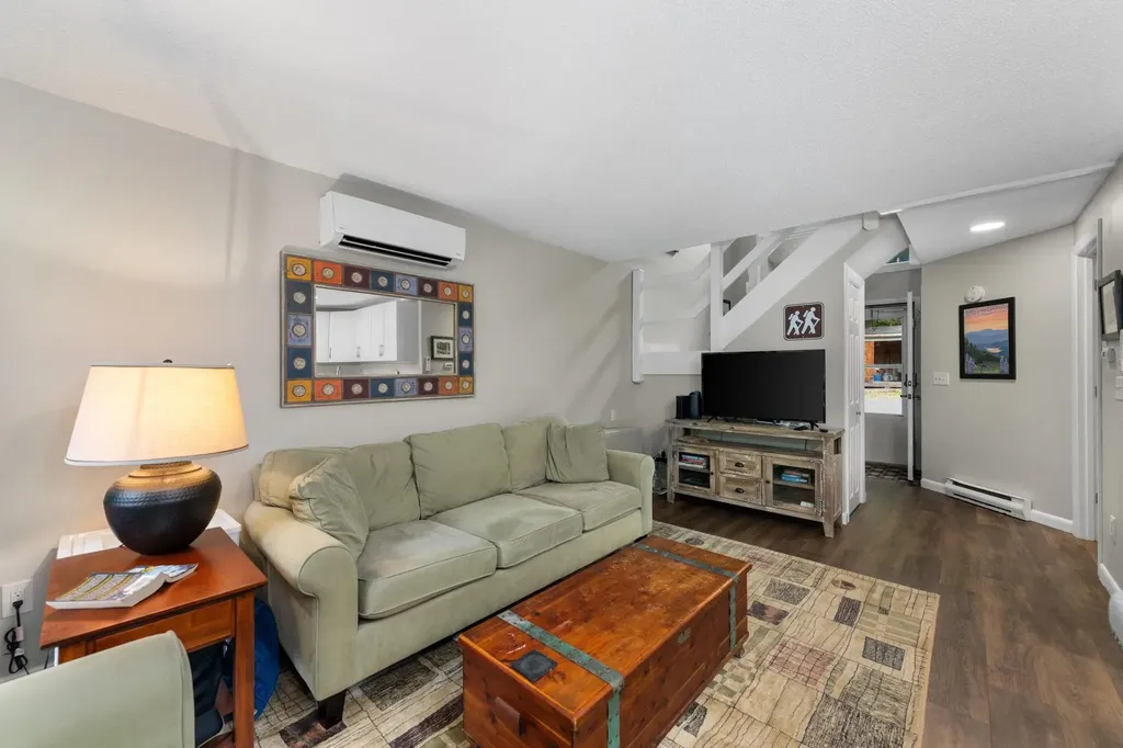 99 Pinnacle Road Campton NH 03223