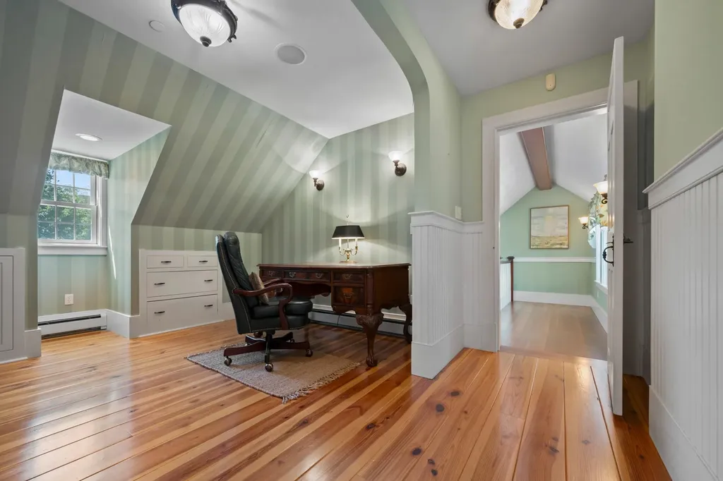 125 Clough Hill Road Lyman NH 03585