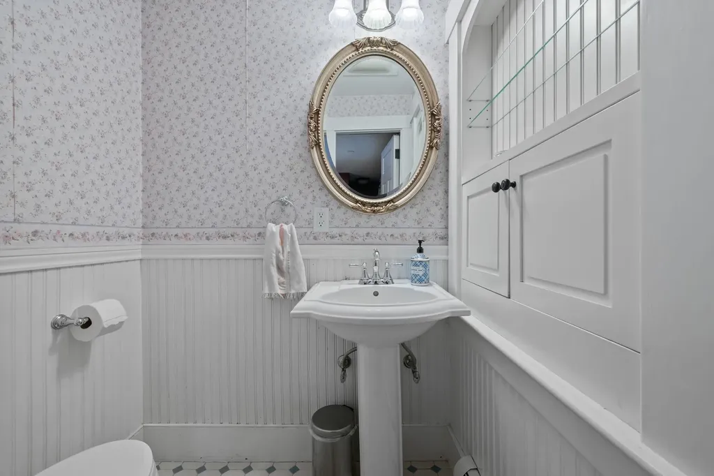 125 Clough Hill Road Lyman NH 03585