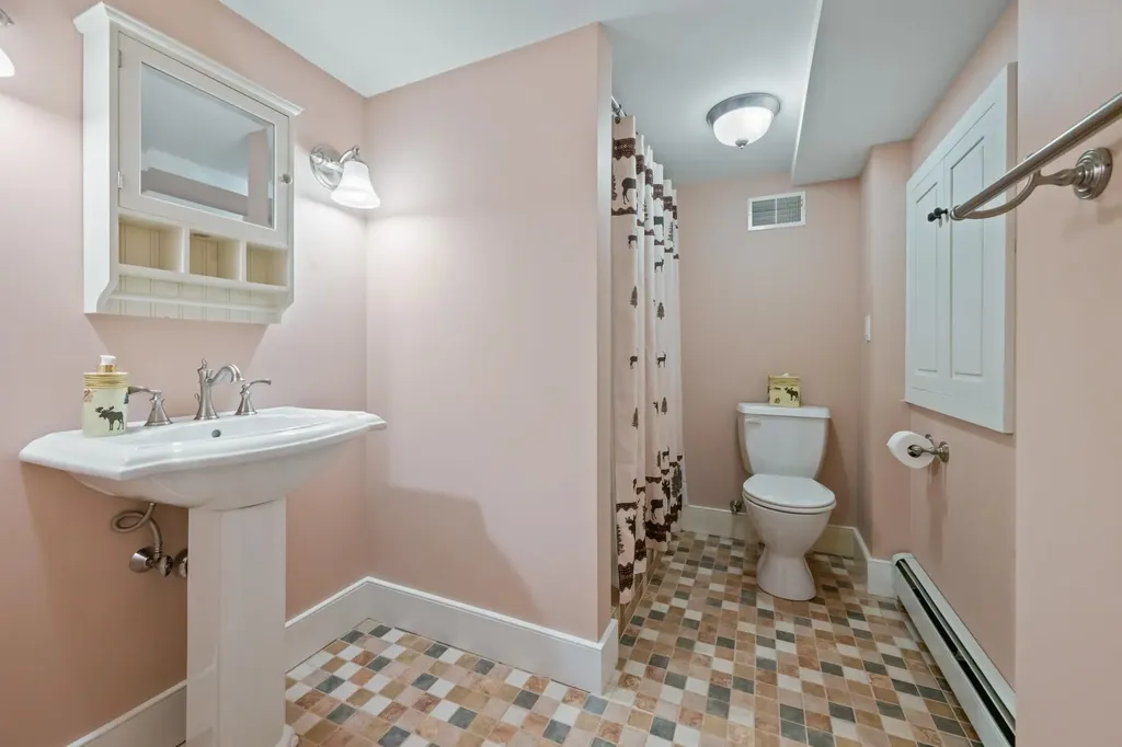 125 Clough Hill Road Lyman NH 03585