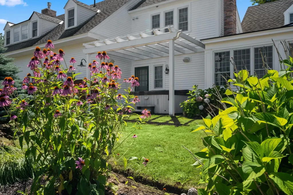 125 Clough Hill Road Lyman NH 03585