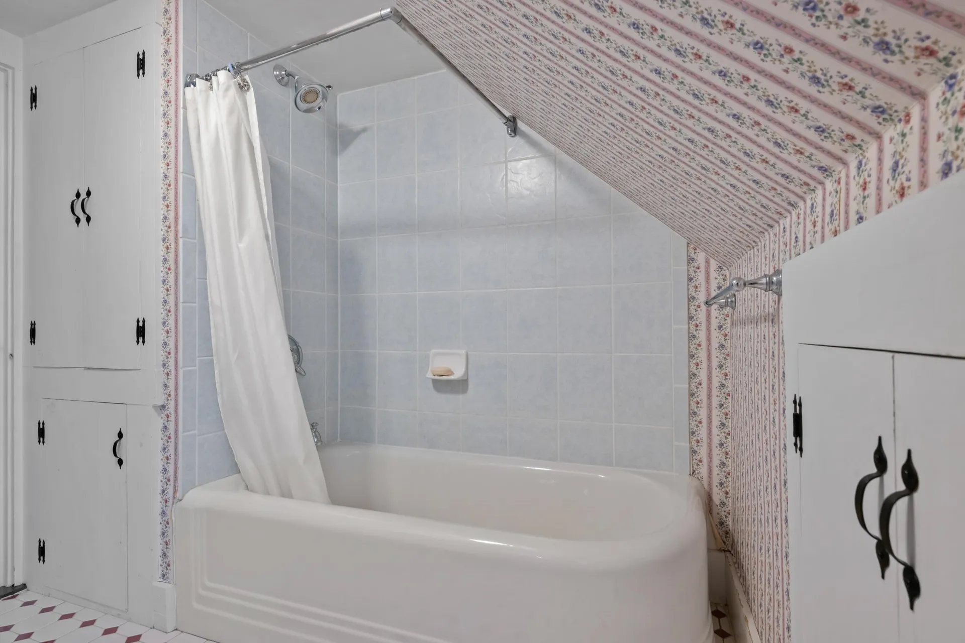 125 Clough Hill Road Lyman NH 03585