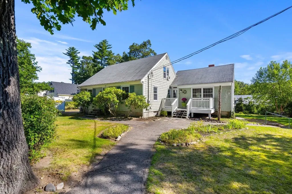 96 Folly Mill Road Seabrook NH 03874