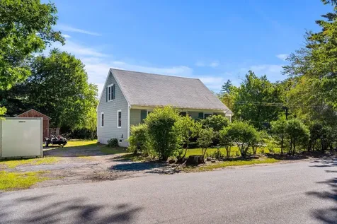 96 Folly Mill Road Seabrook NH 03874