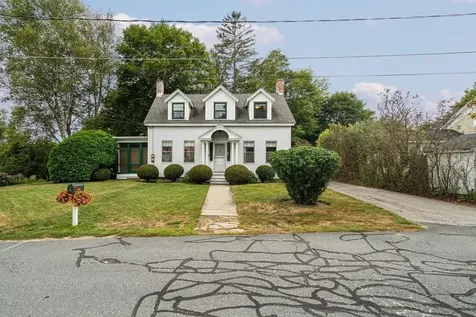 8 Prospect Street Newport NH 03773