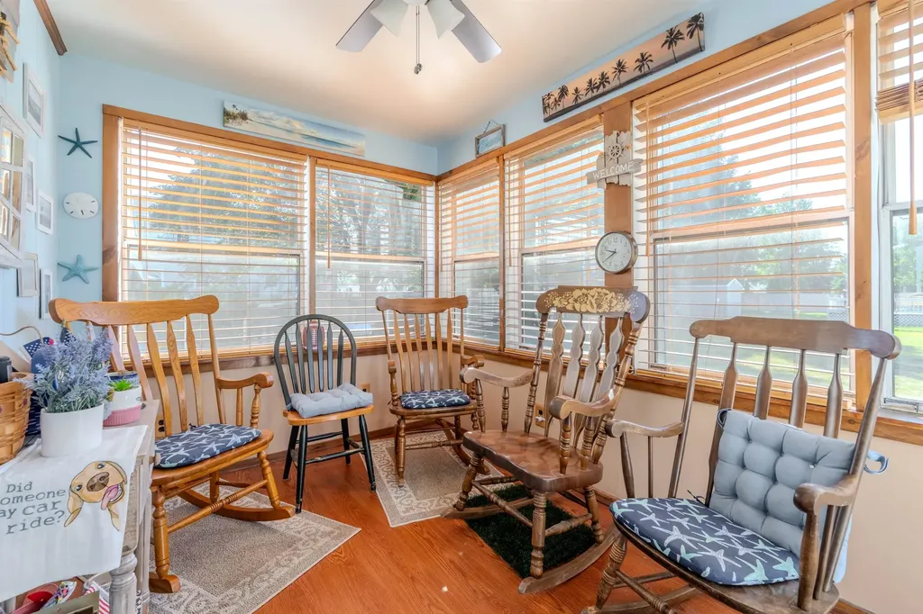 72 Linwood Street Nashua NH 03060