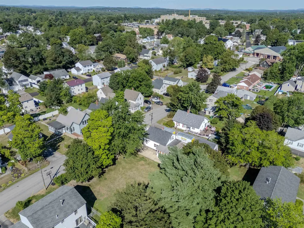 72 Linwood Street Nashua NH 03060