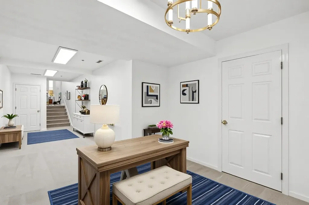 19 Georgetown Drive Nashua NH 03062