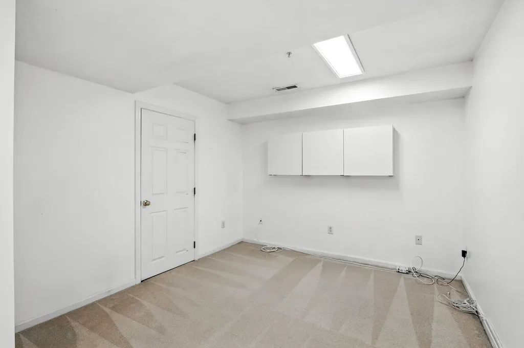 19 Georgetown Drive Nashua NH 03062