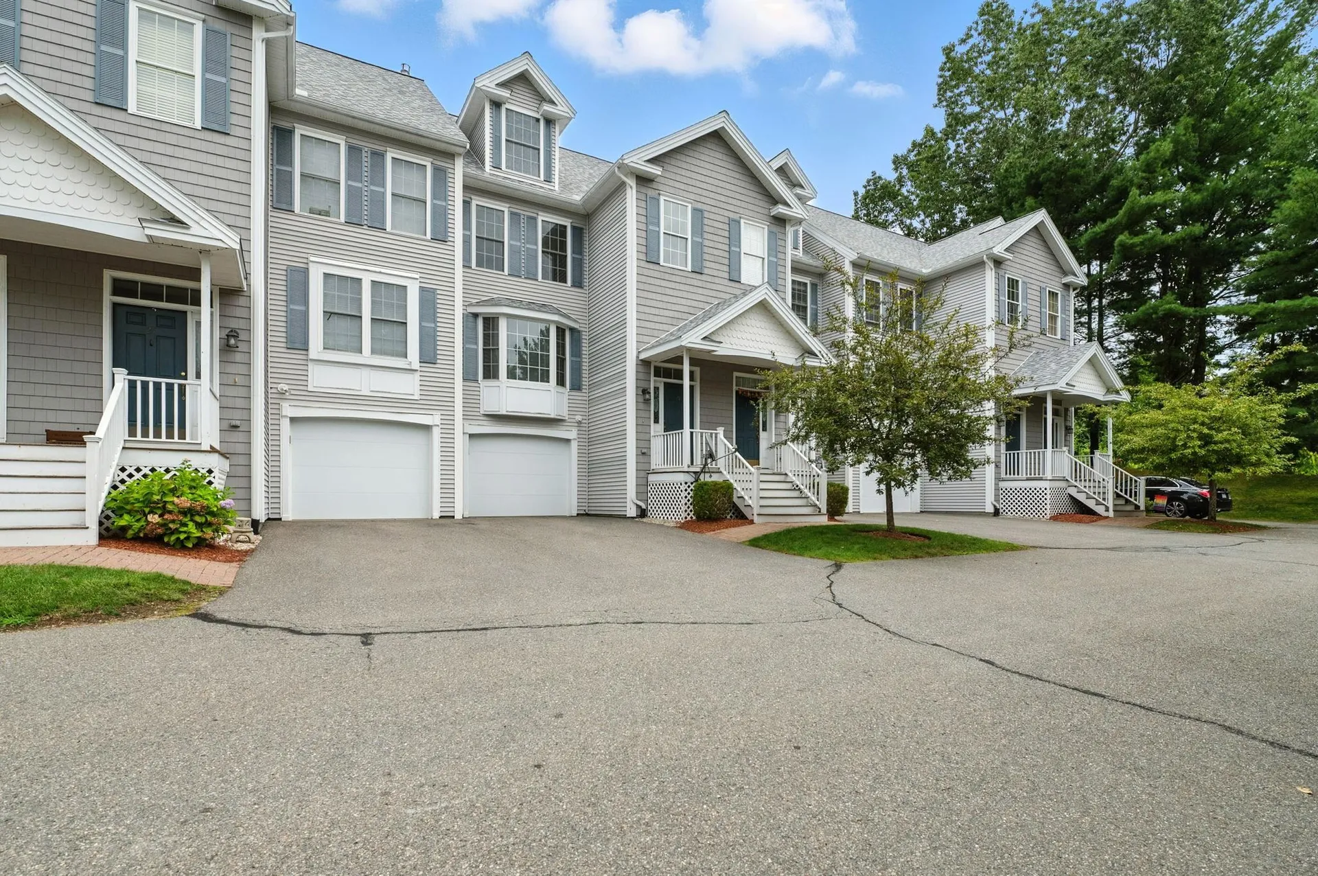 19 Georgetown Drive Nashua NH 03062