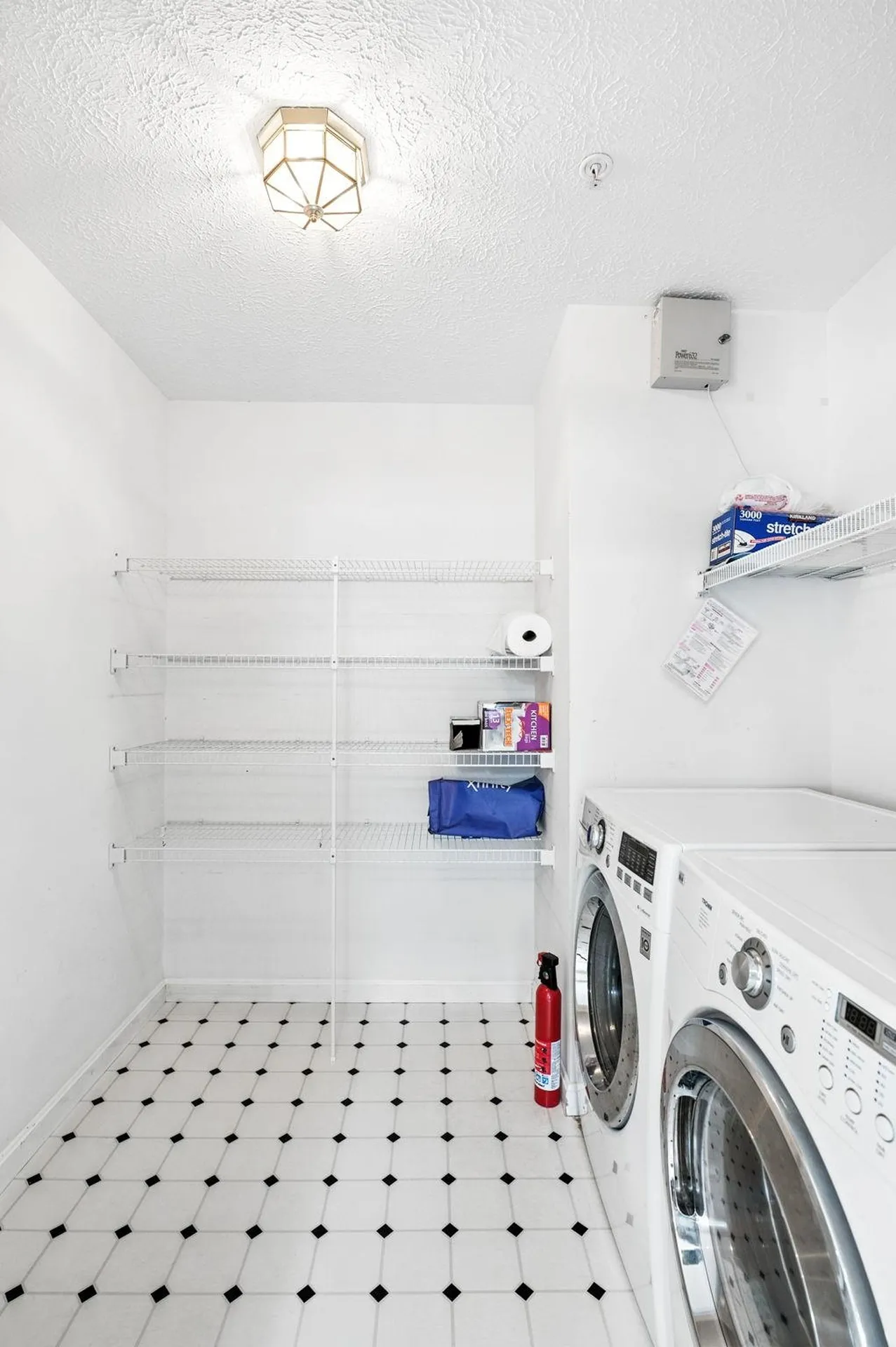 19 Georgetown Drive Nashua NH 03062