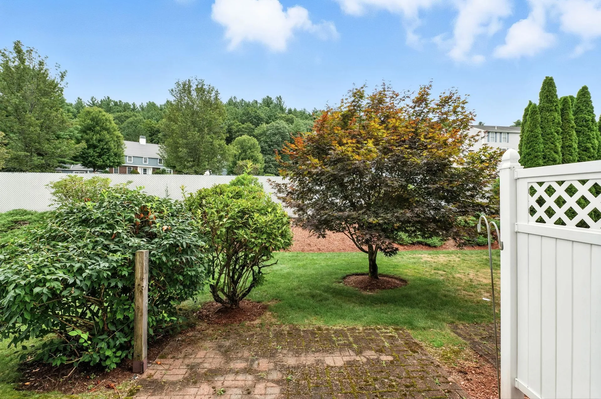 19 Georgetown Drive Nashua NH 03062