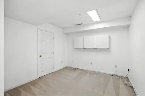 19 Georgetown Drive Nashua NH 03062