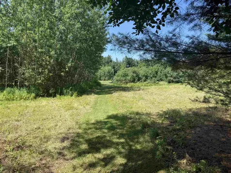 - Macintosh Lane Derby VT 05829