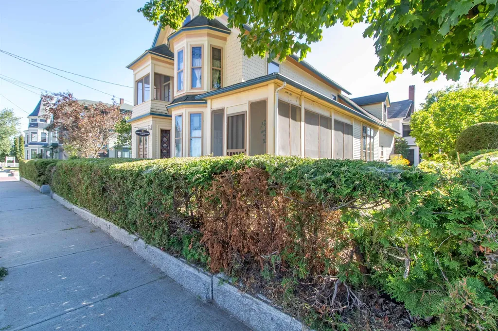 58 Second Street Newport City VT 05855