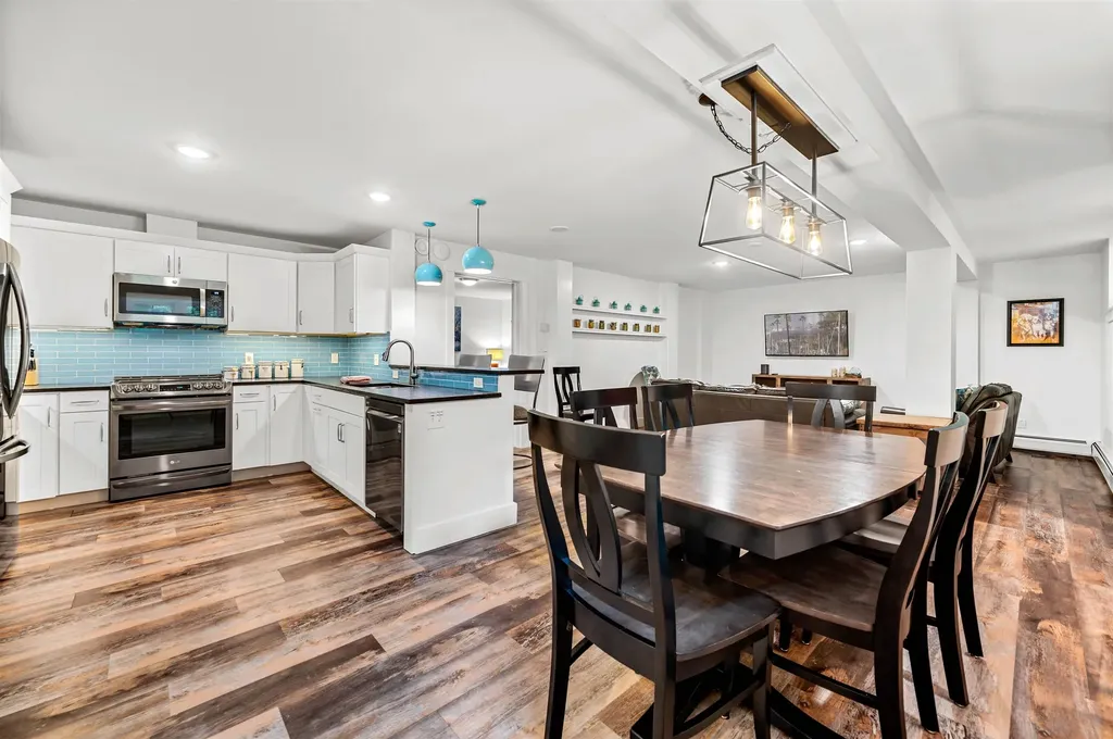 3209 German Flats Road Warren VT 05674