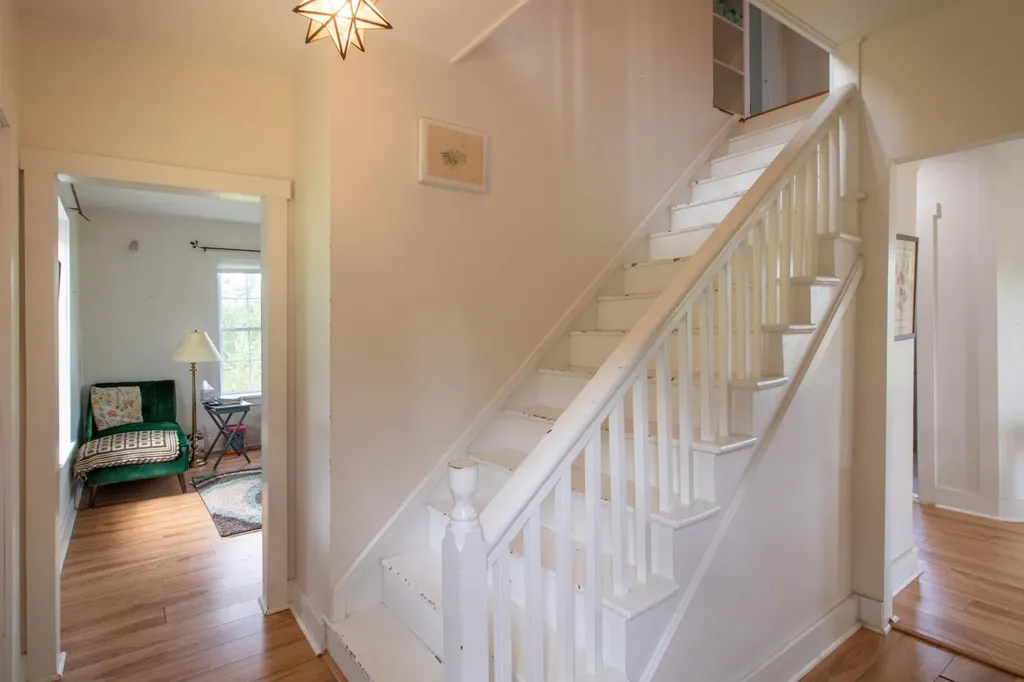 1806 Cross Road Jay VT 05859