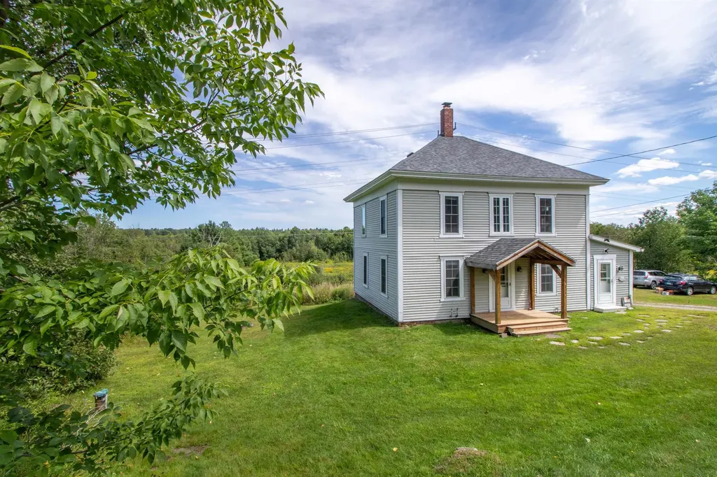1806 Cross Road Jay VT 05859