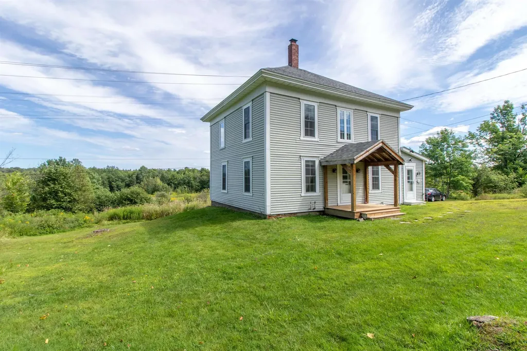 1806 Cross Road Jay VT 05859