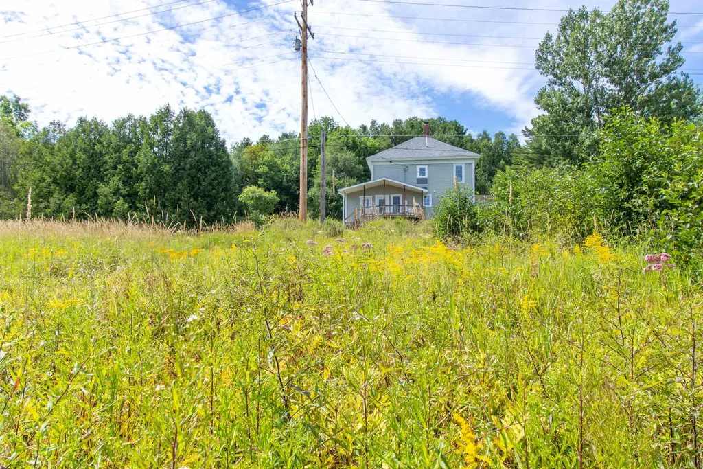 1806 Cross Road Jay VT 05859