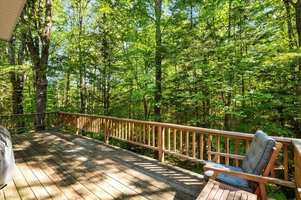 40 Middle Road Weston VT 05161