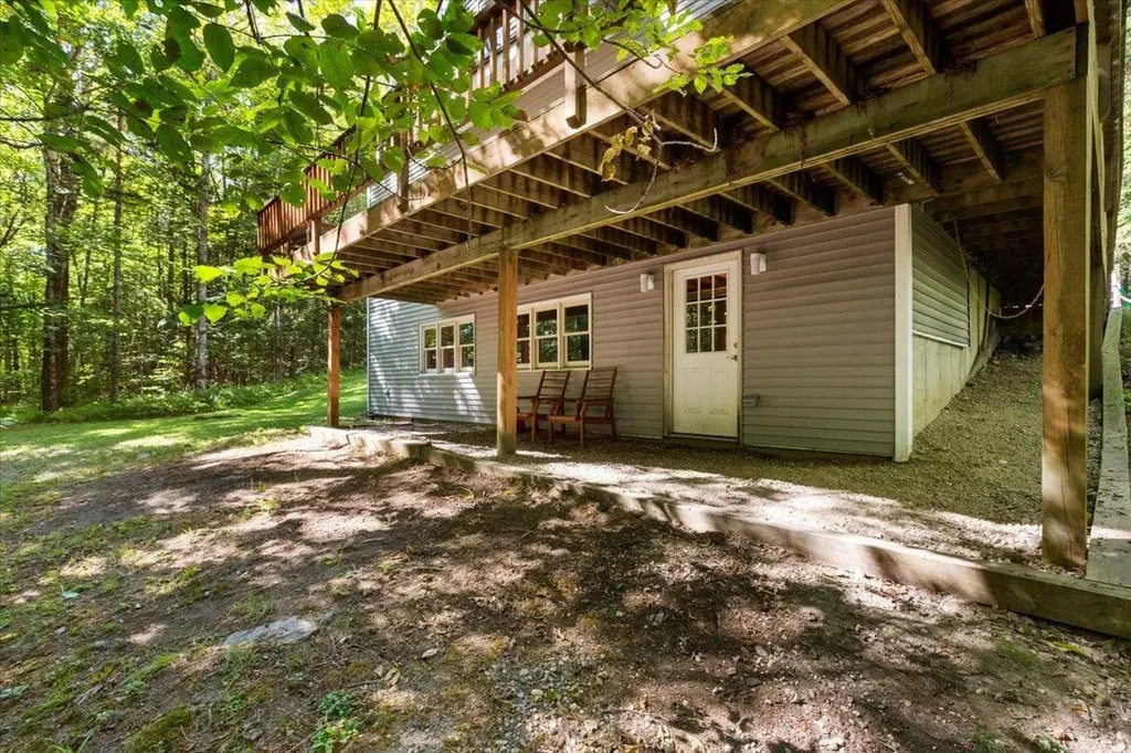 40 Middle Road Weston VT 05161