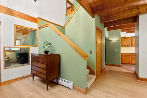 40 Middle Road Weston VT 05161