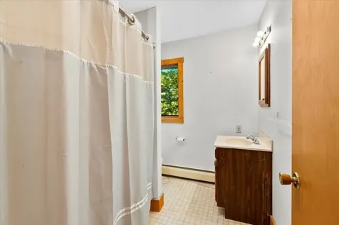 40 Middle Road Weston VT 05161