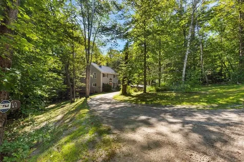40 Middle Road Weston VT 05161