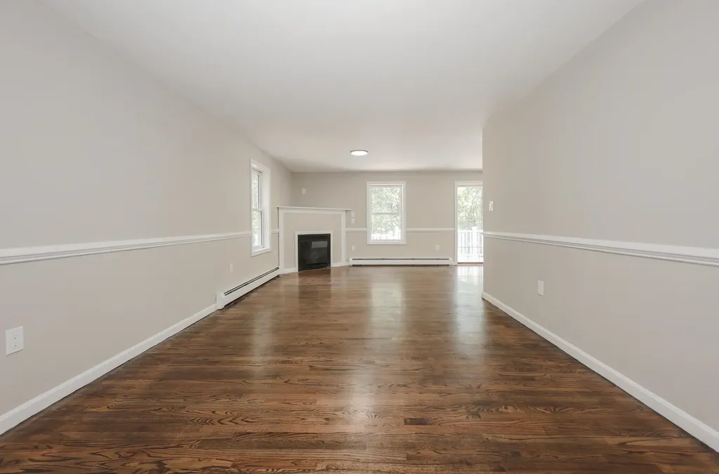 29 Glen Ridge Road Raymond NH 03077