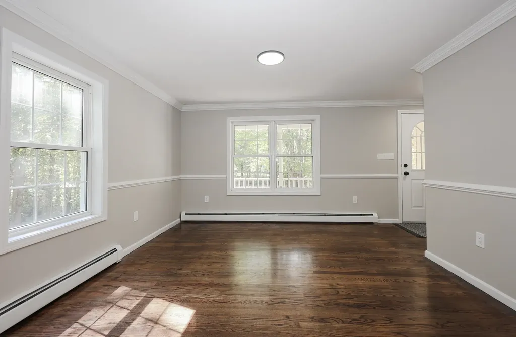 29 Glen Ridge Road Raymond NH 03077