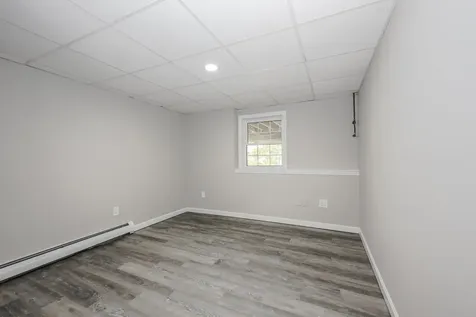 29 Glen Ridge Road Raymond NH 03077