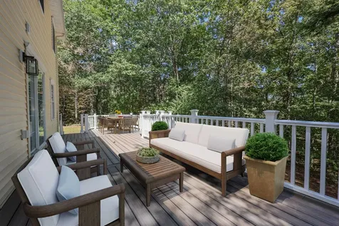 29 Glen Ridge Road Raymond NH 03077
