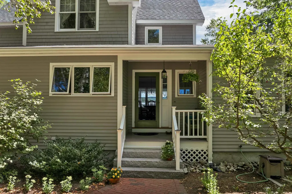 266 Sewall Road Wolfeboro NH 03894