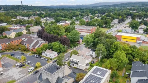 211 School Street Bennington VT 05201