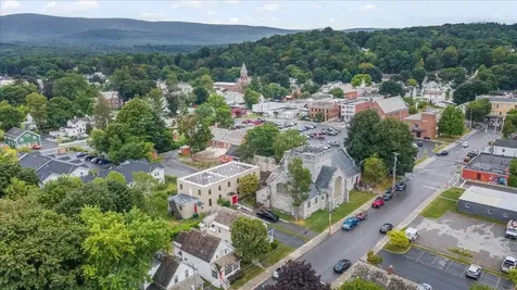 211 School Street Bennington VT 05201