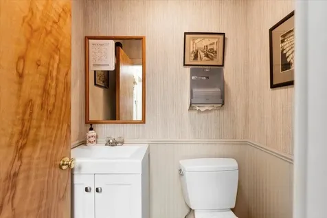 211 School Street Bennington VT 05201