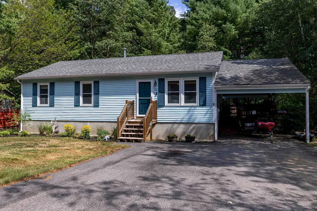 22 Cricket Lane Concord NH 03301