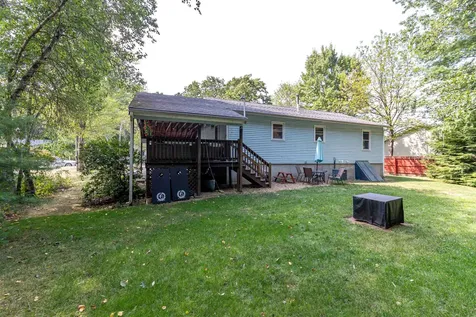 22 Cricket Lane Concord NH 03301