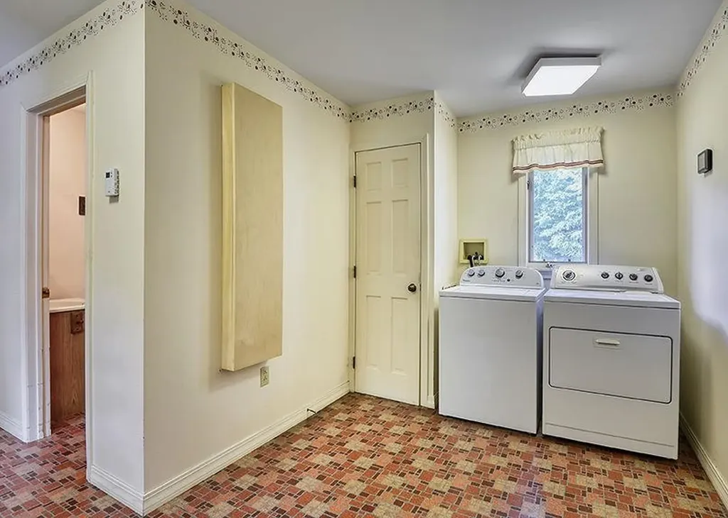 183 Tower Hill Road Hinsdale NH 03451