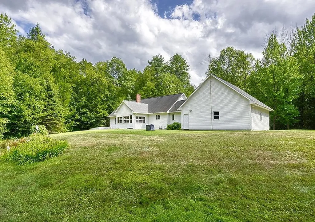 183 Tower Hill Road Hinsdale NH 03451