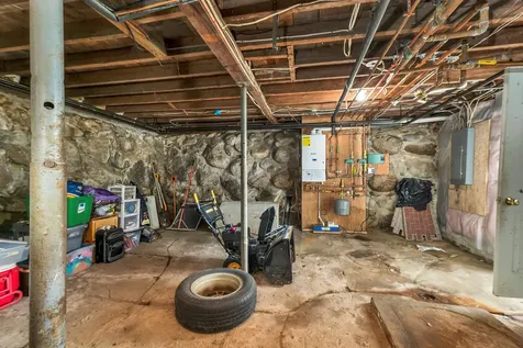 88 Stark Street Laconia NH 03246