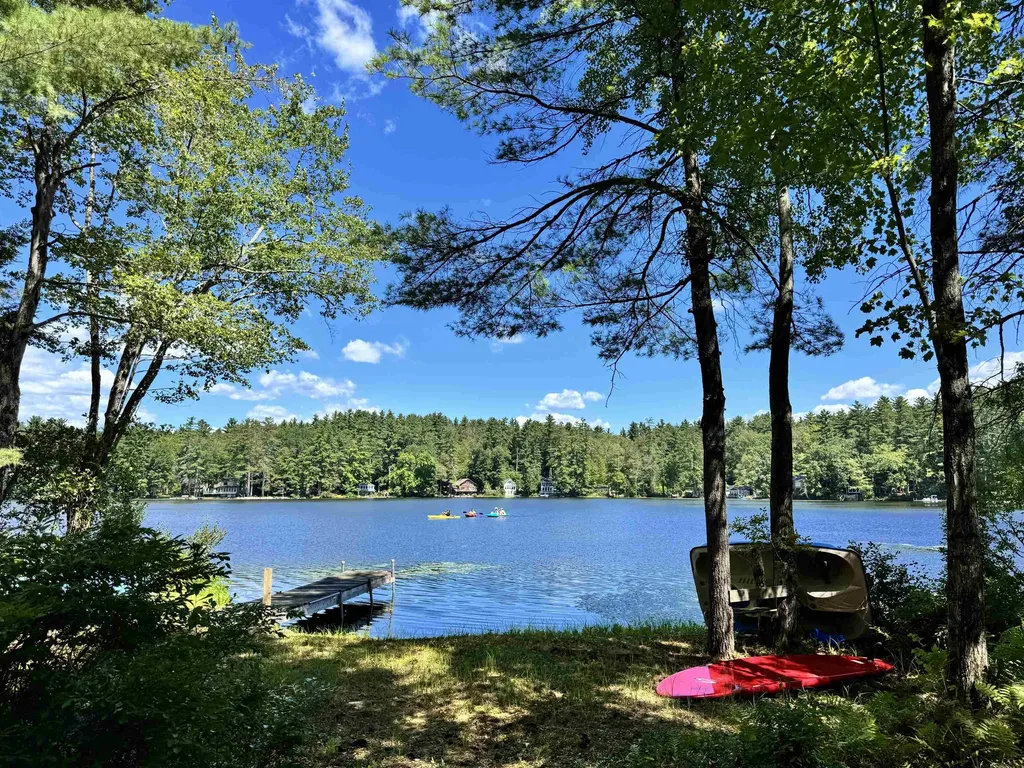 237 Rolfe Pond Drive Hopkinton NH 03229