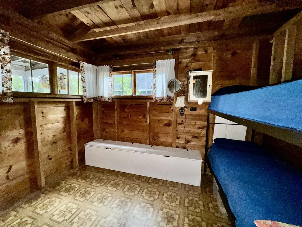 237 Rolfe Pond Drive Hopkinton NH 03229