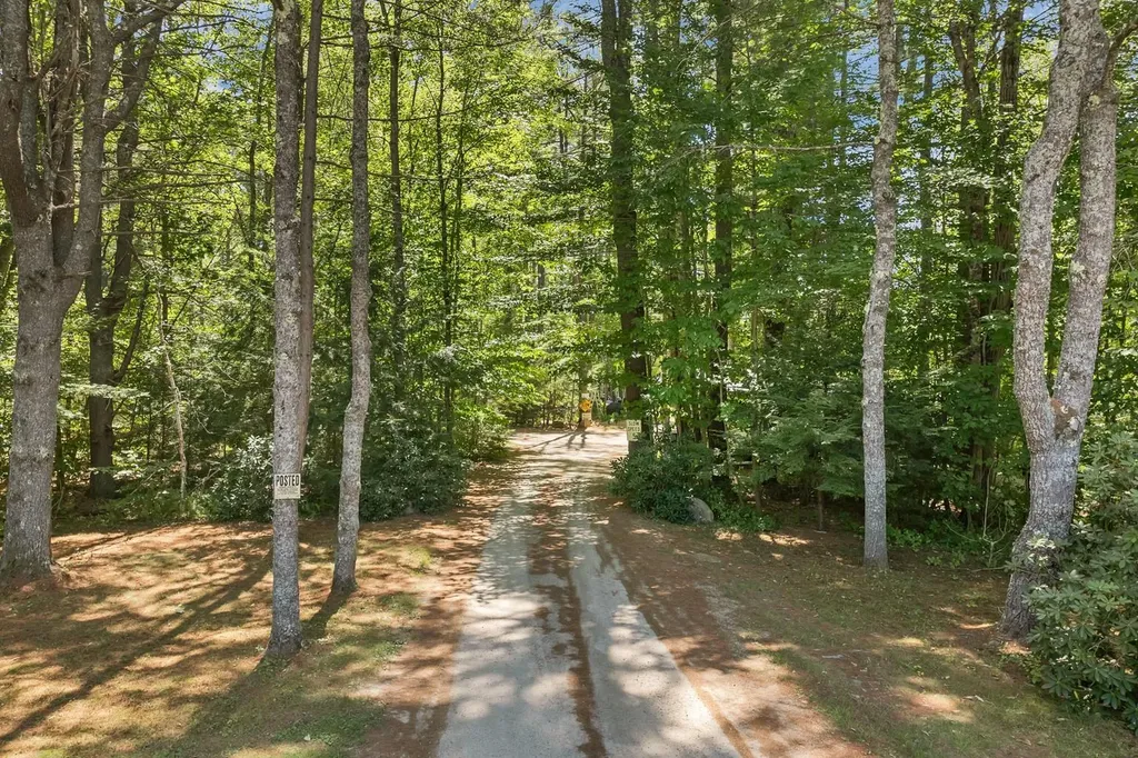 139 Governor Wentworth Highway Wolfeboro NH 03894