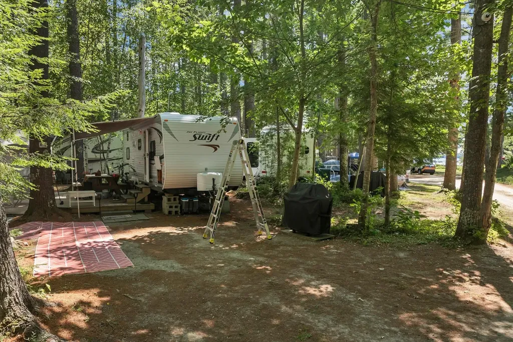 139 Governor Wentworth Highway Wolfeboro NH 03894