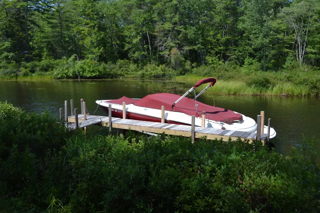 139 Governor Wentworth Highway Wolfeboro NH 03894