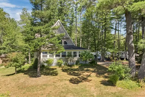 139 Governor Wentworth Highway Wolfeboro NH 03894